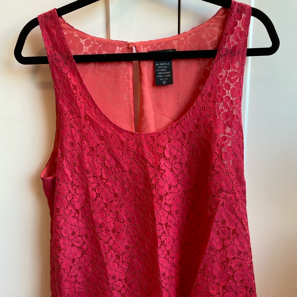 Aritzia Talula lace sleeveless top in pink